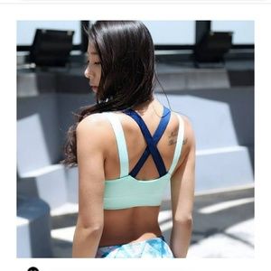 Moonwake Yoga Cross Strap Sports Bra